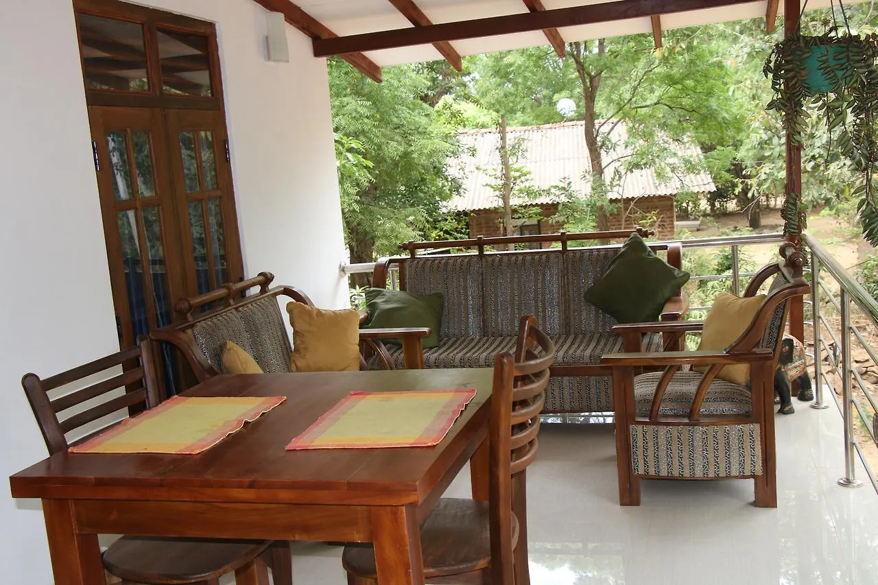 Habarana New Star Homestay Sri Lanka